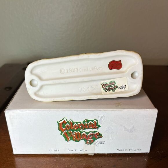 Disney Colonial Village Geo Z Lefton 1987 haywagon horse drawn carriage w/ box - Picture 2 of 9